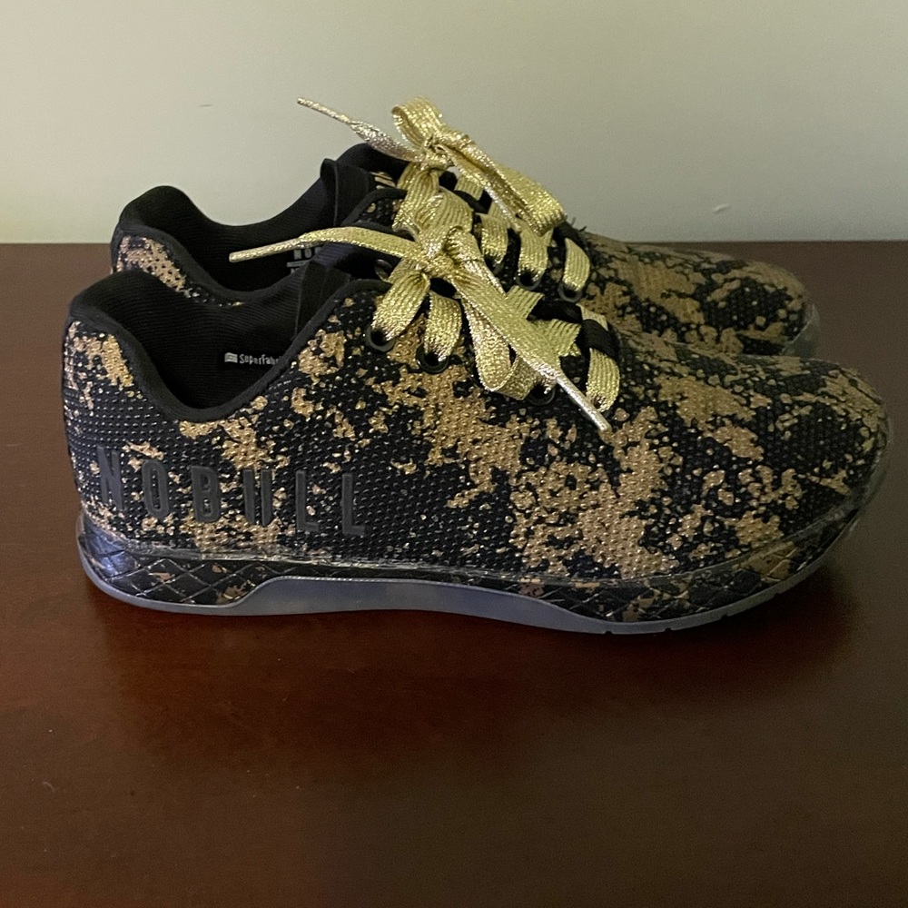 NoBull Pride Trainer